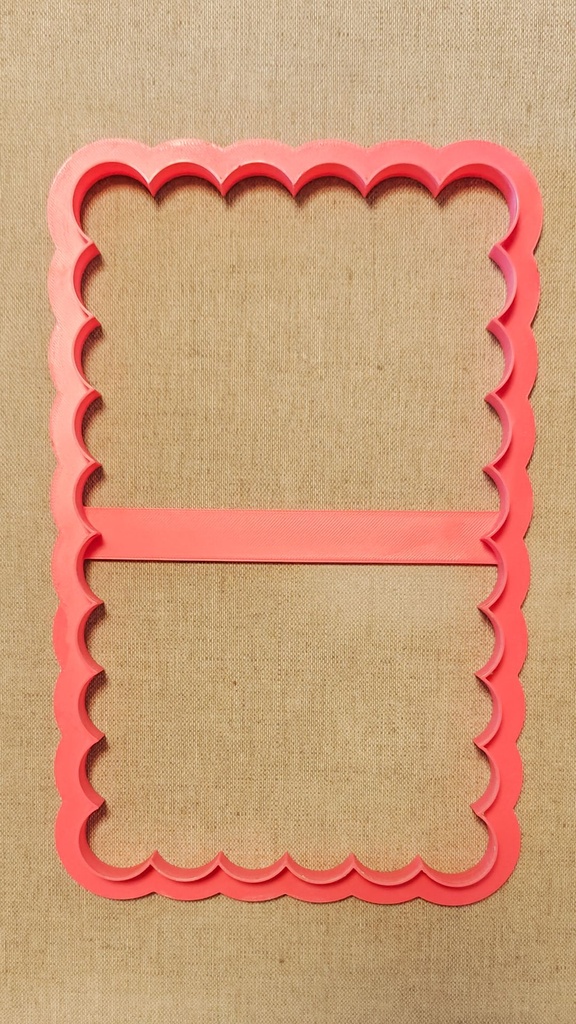 Wavy rectangle plate